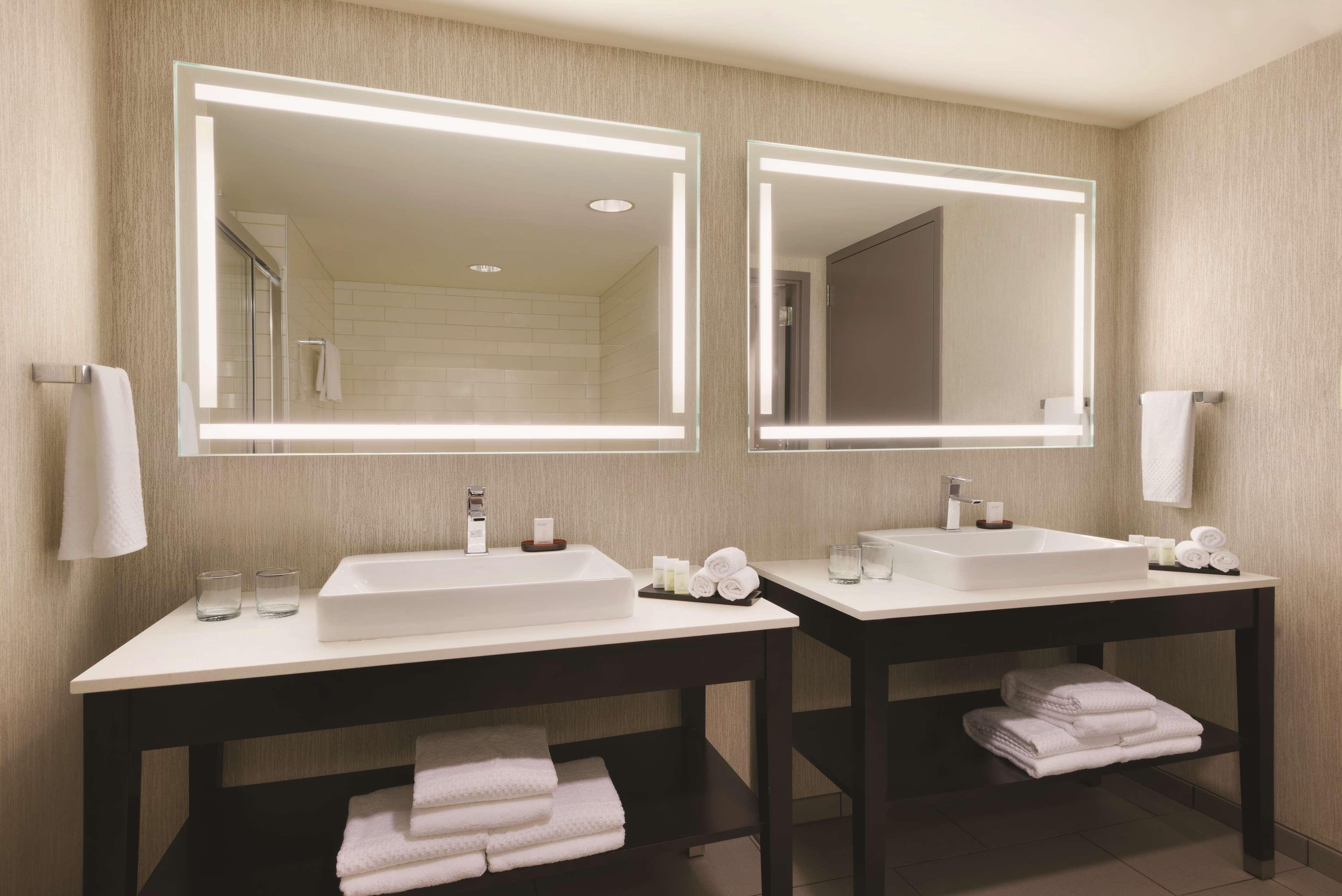 Embassy By Hilton At Centennial Olympic Park Hotel Atlanta