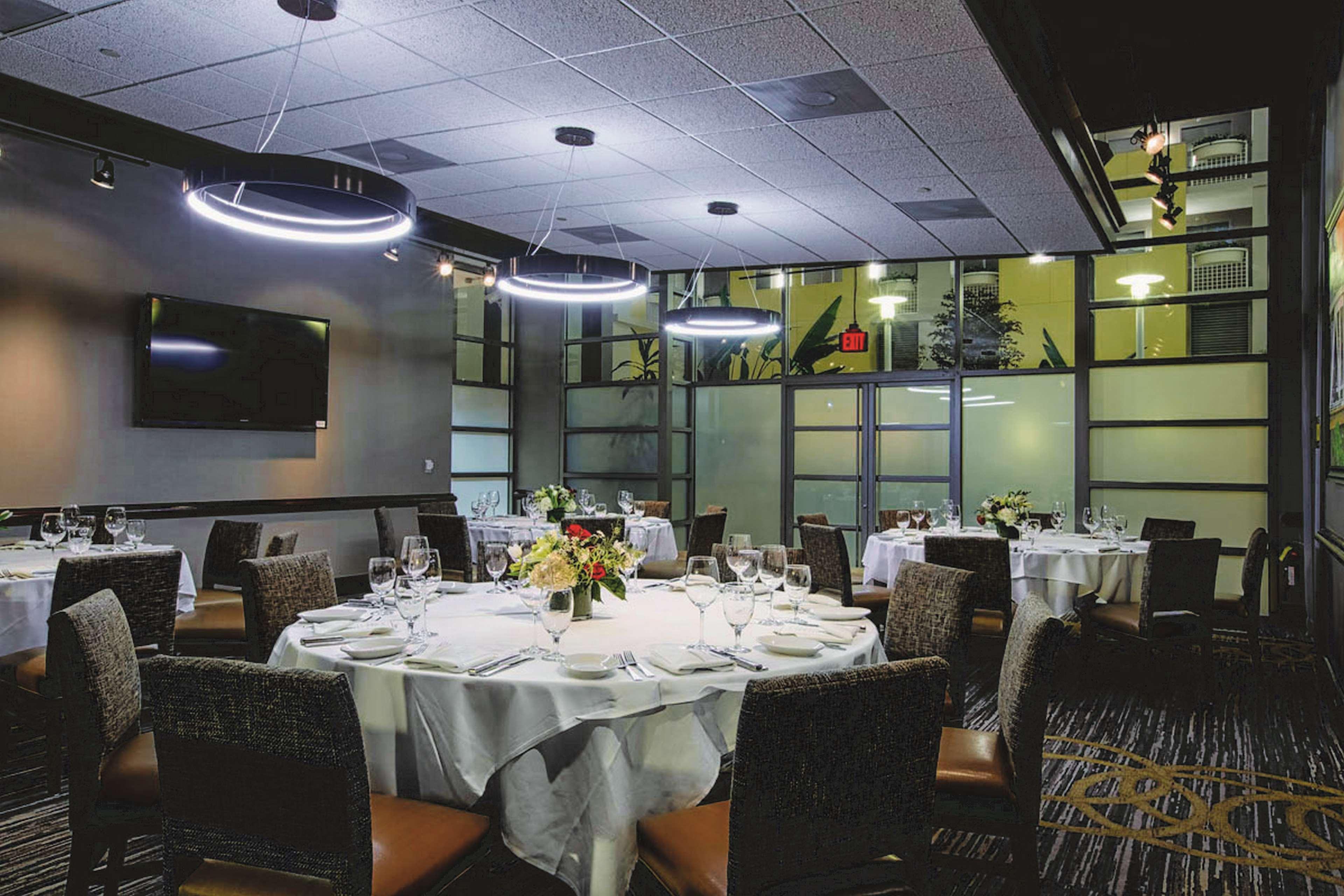 Embassy By Hilton At Centennial Olympic Park Atlanta
