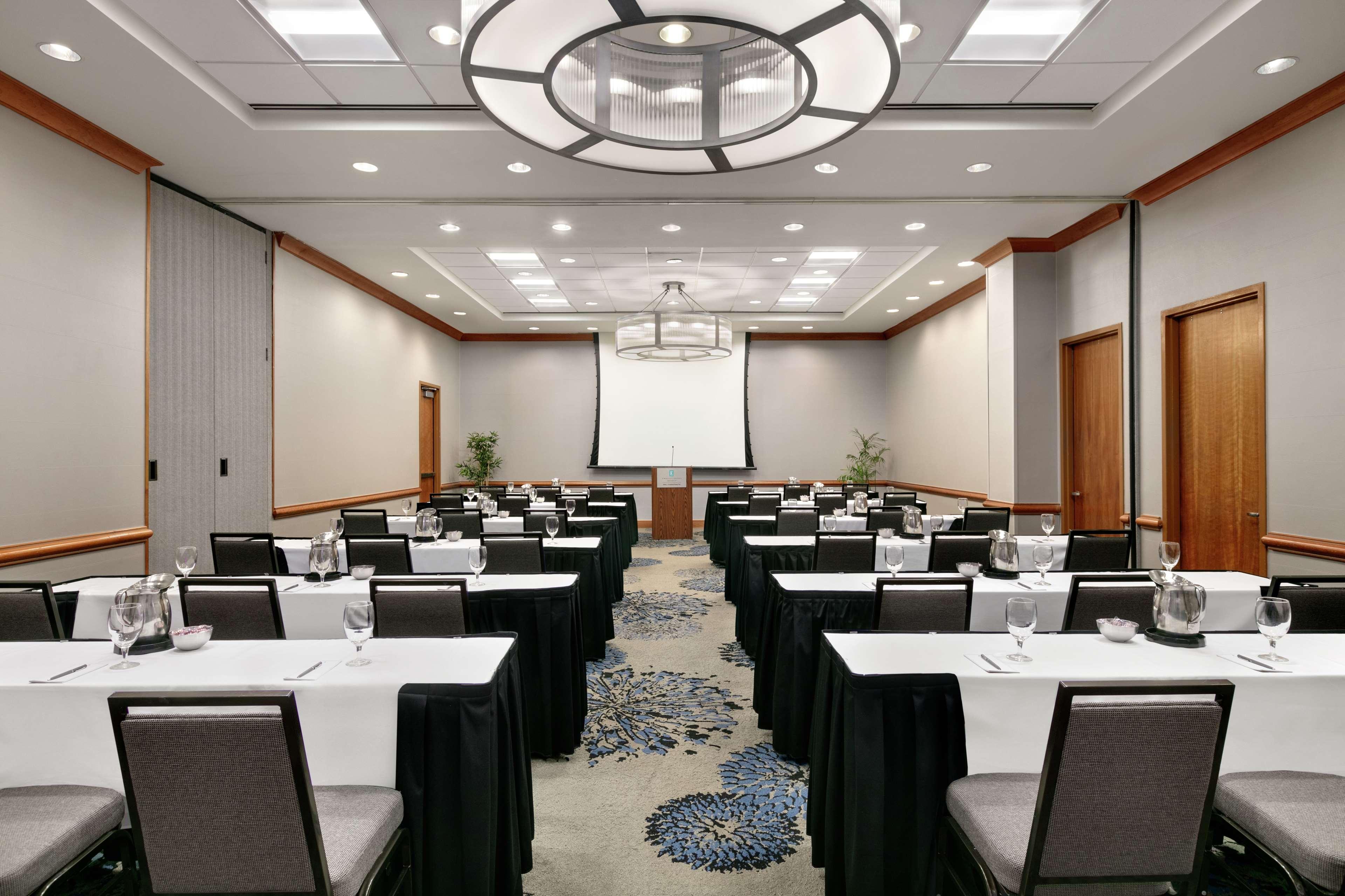 Embassy By Hilton At Centennial Olympic Park Hotel Atlanta