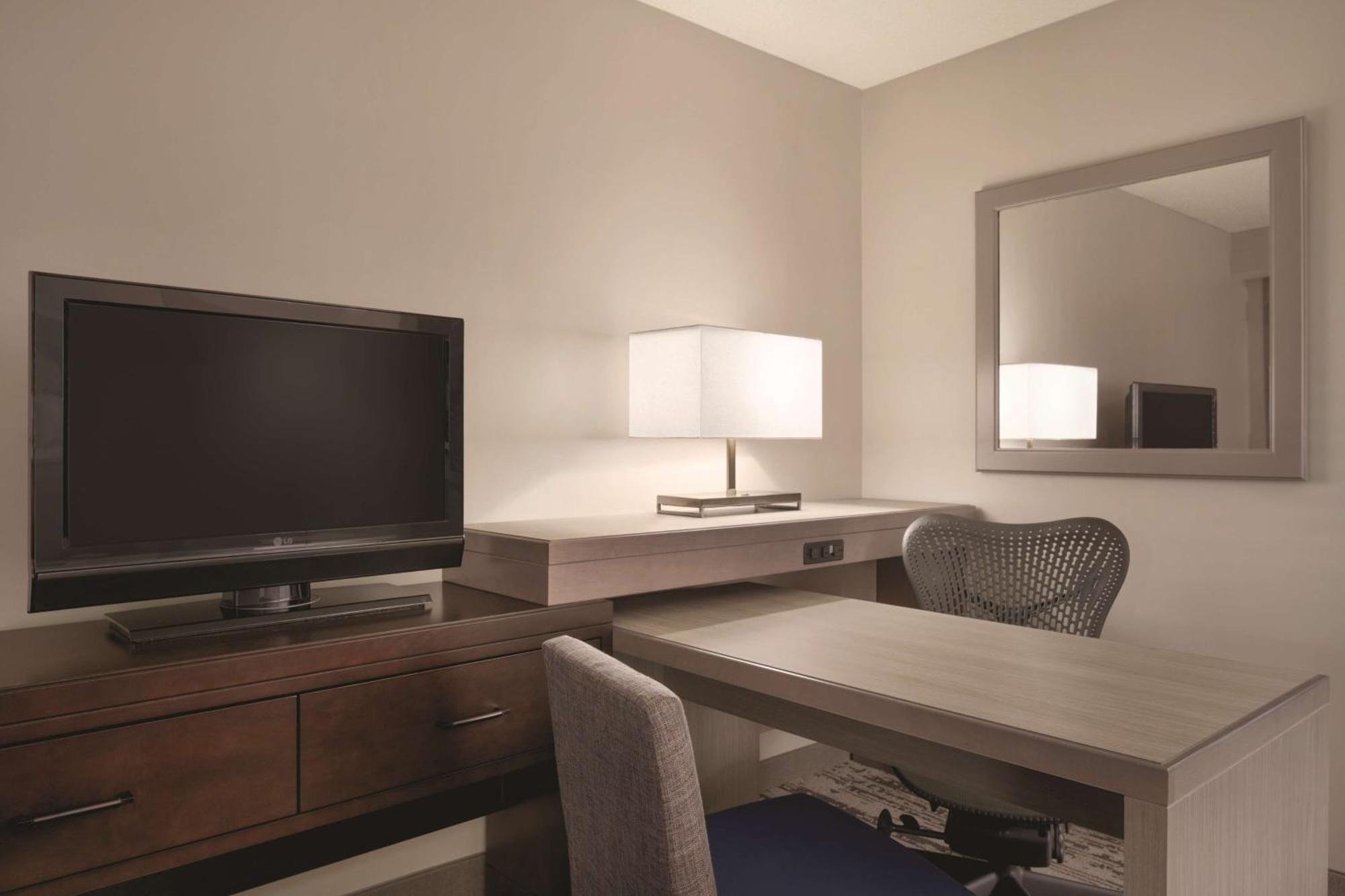 Hotel Embassy By Hilton At Centennial Olympic Park Atlanta