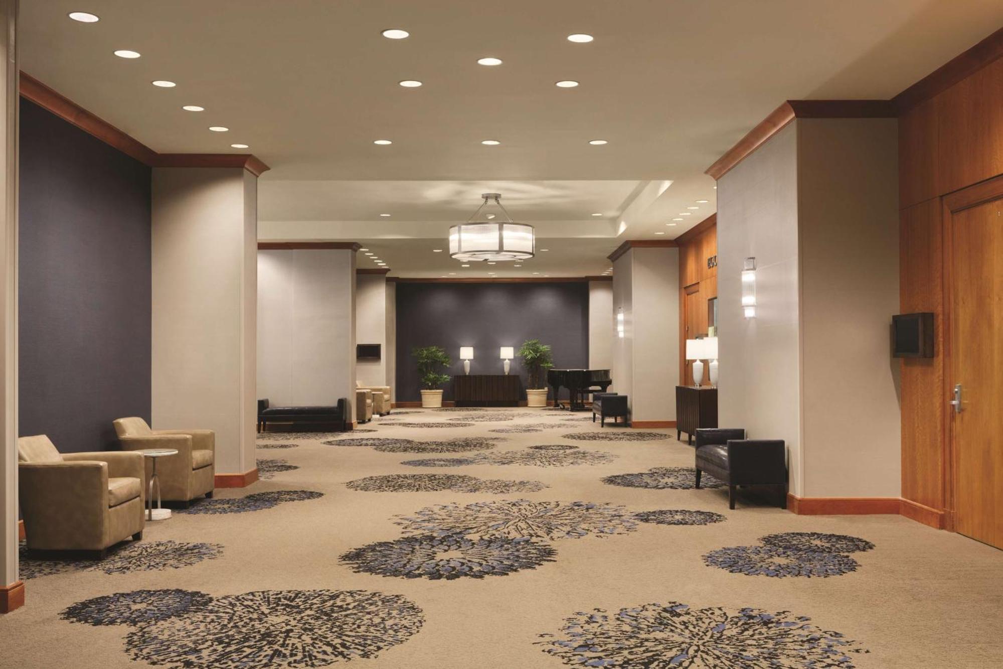 Embassy By Hilton At Centennial Olympic Park Hotel