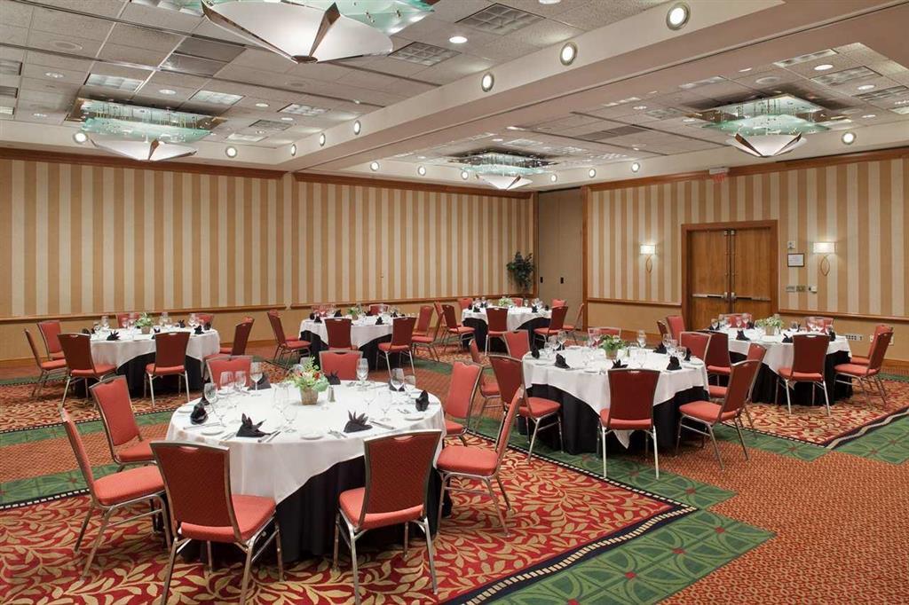 Embassy By Hilton At Centennial Olympic Park Hotel