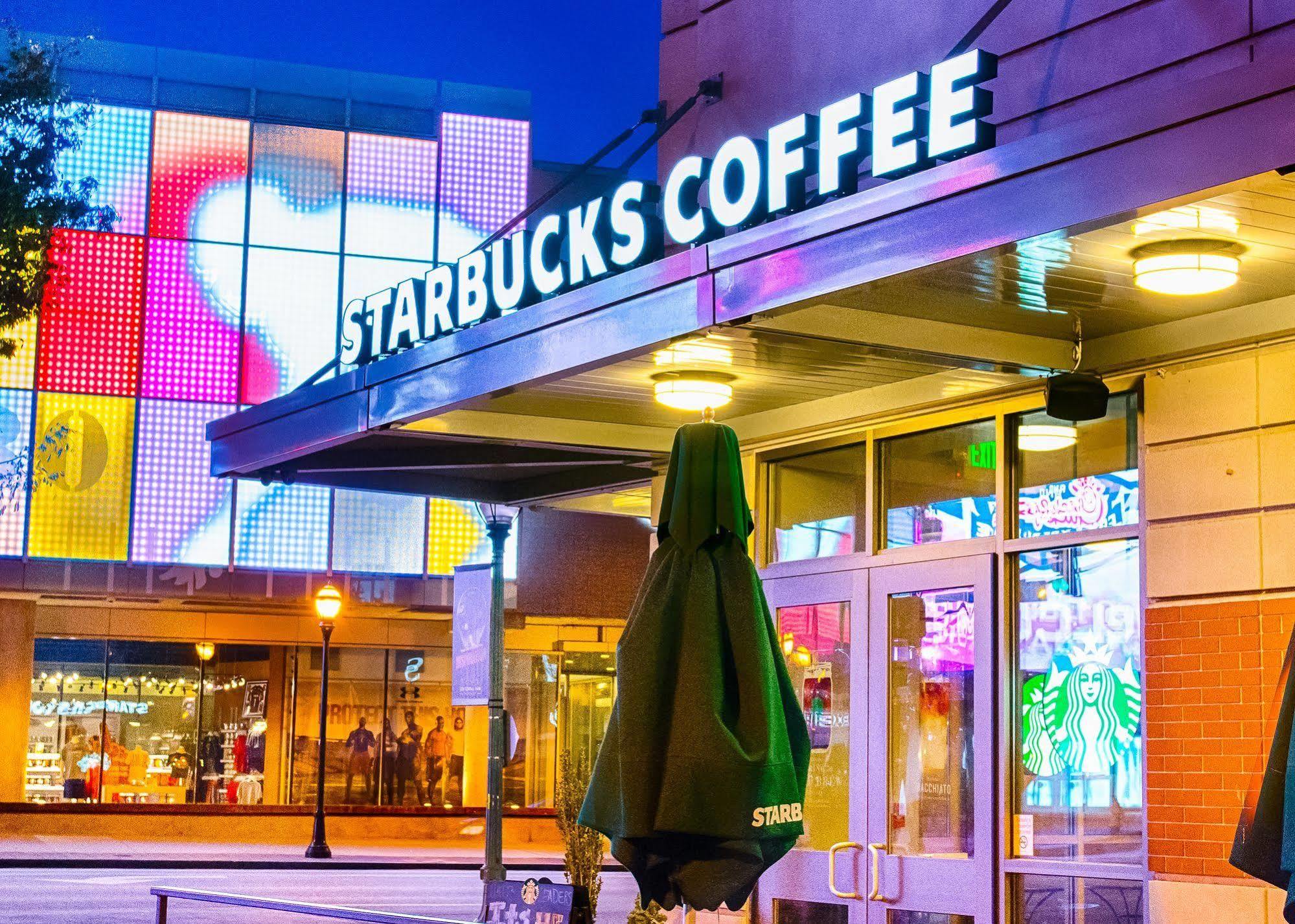 Hotel Embassy By Hilton At Centennial Olympic Park 3*