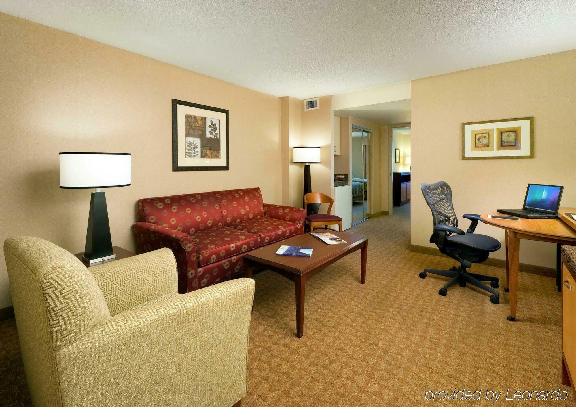 Embassy By Hilton At Centennial Olympic Park 3*