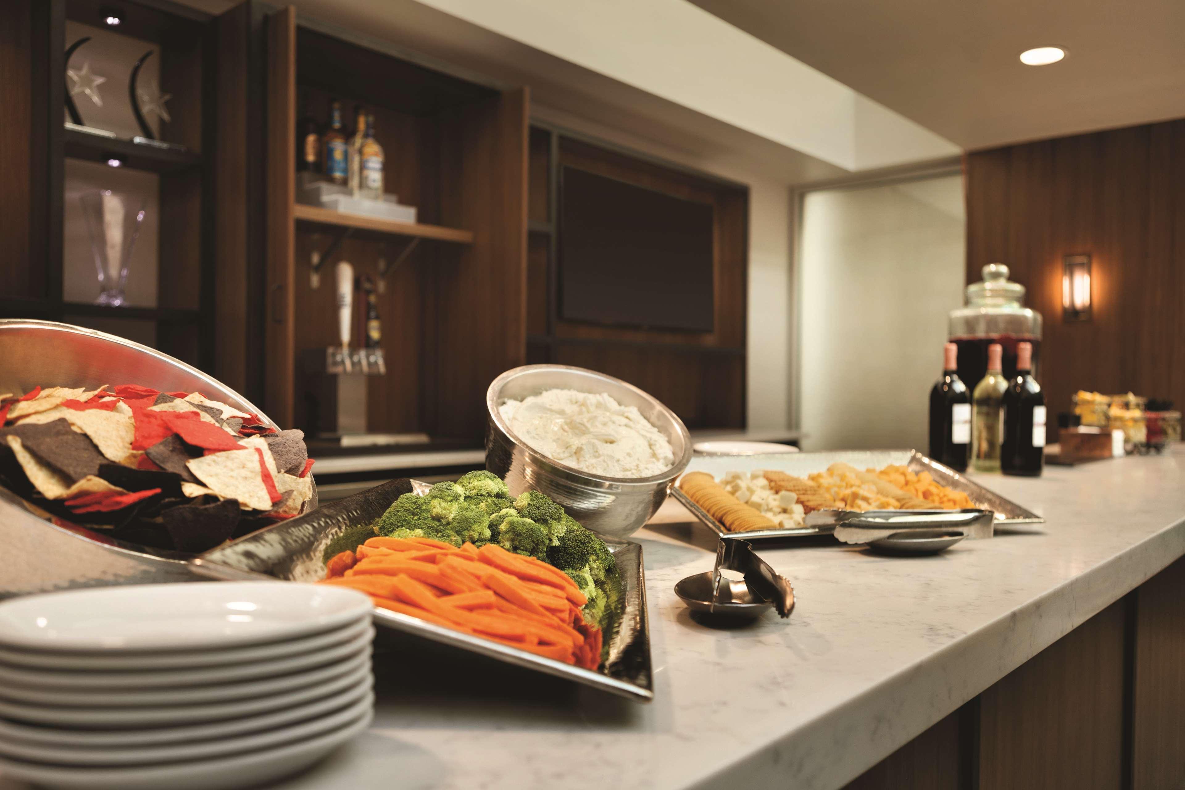 Embassy By Hilton At Centennial Olympic Park Hotel 3*